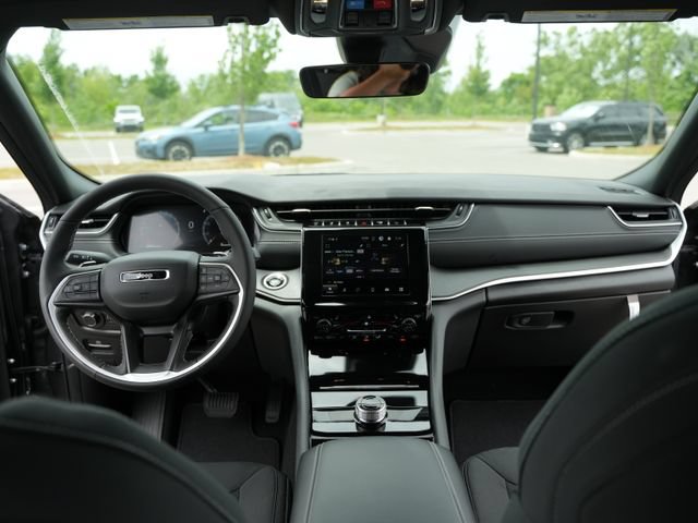New 2026 Jeep Grand Cherokee L 4WD image 26