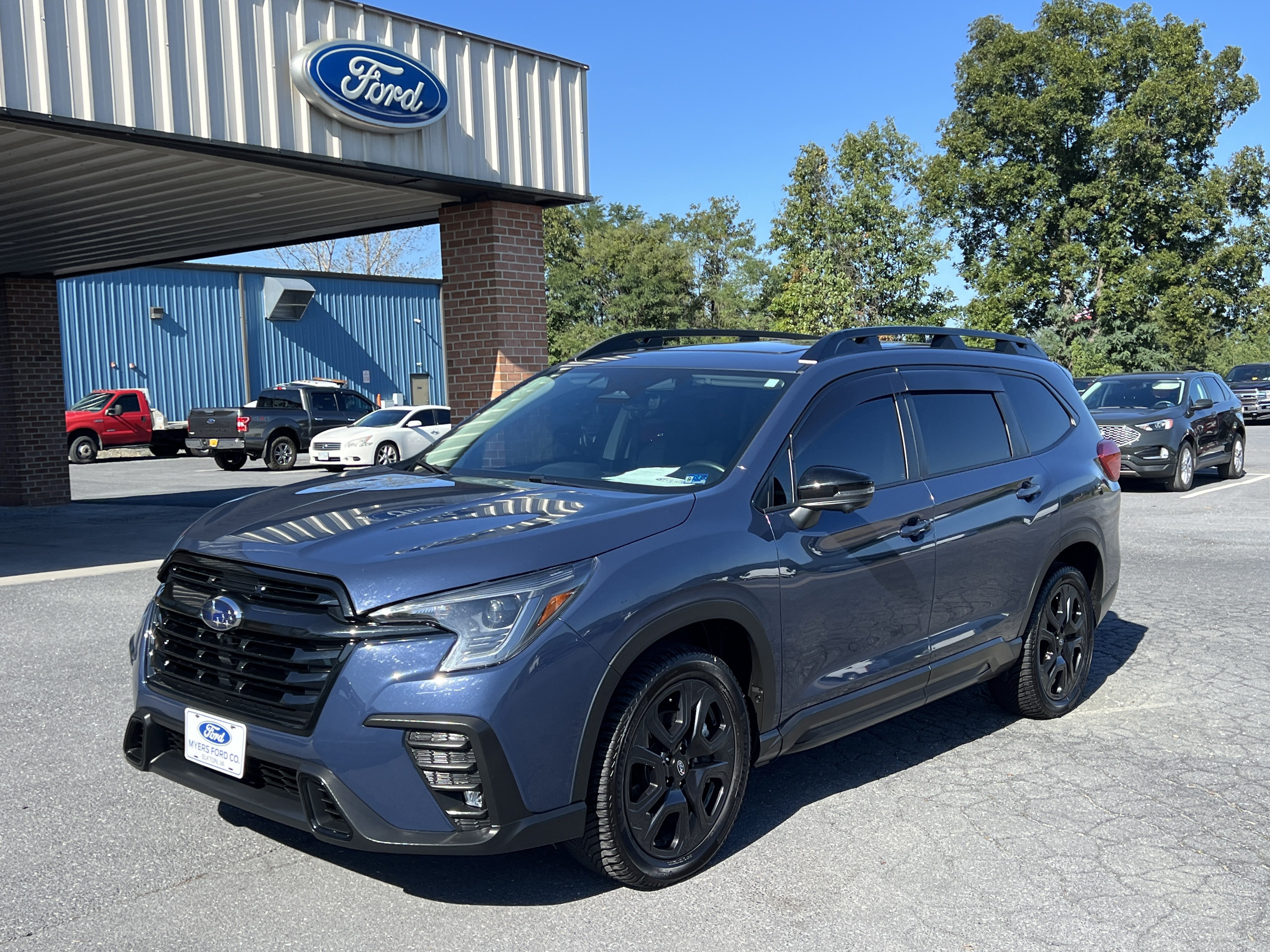 Used 2023 Subaru Ascent Onyx Edition Limited AWD/4WD image 2