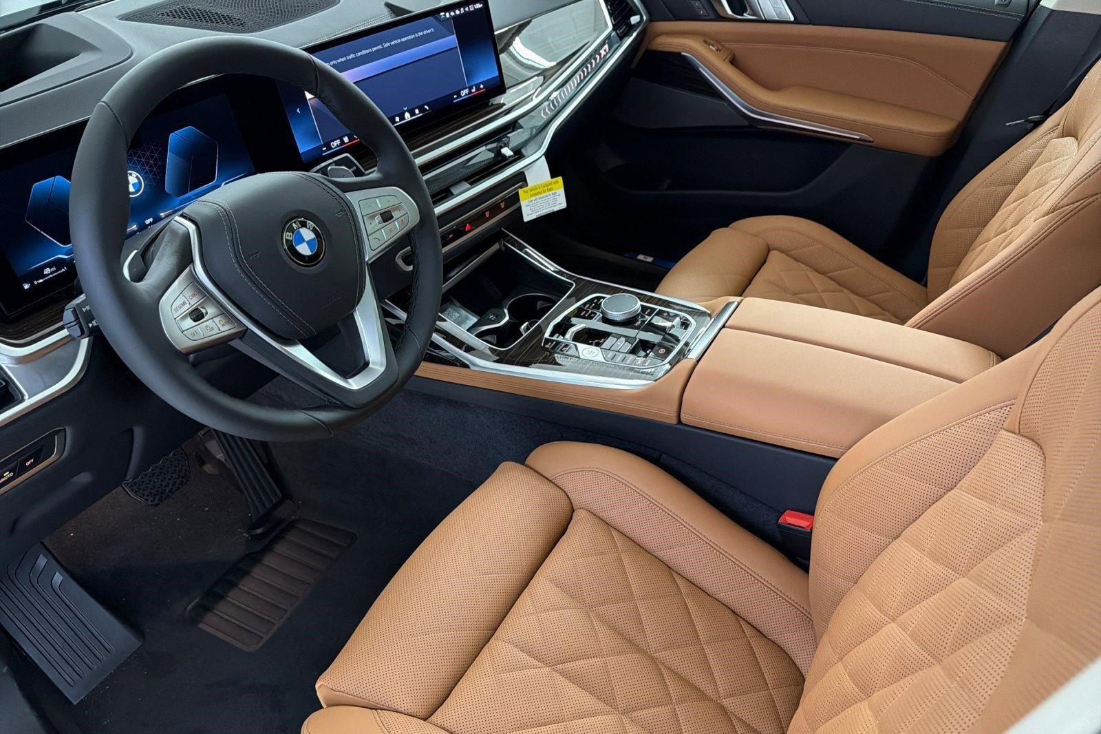 New 2026 BMW X7 xDrive40i w/ Premium Package image 4