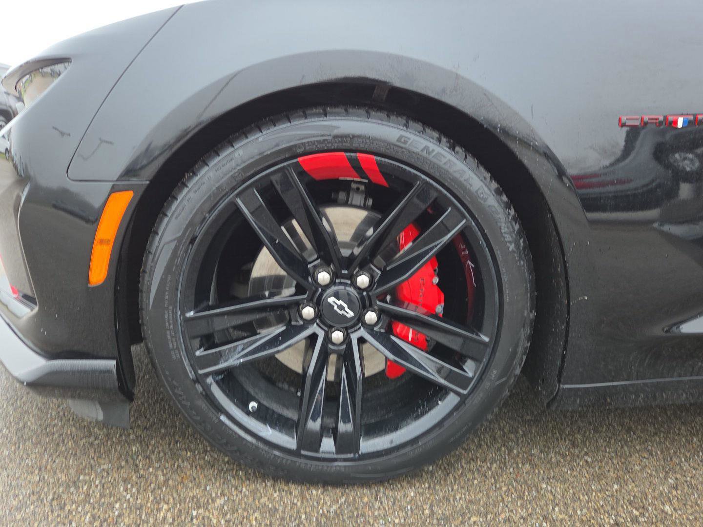 Used 2022 Chevrolet Camaro LT w/ Redline Edition RWD image 10