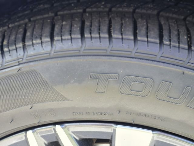 Used 2025 Nissan Altima 2.5 SV FWD image 11