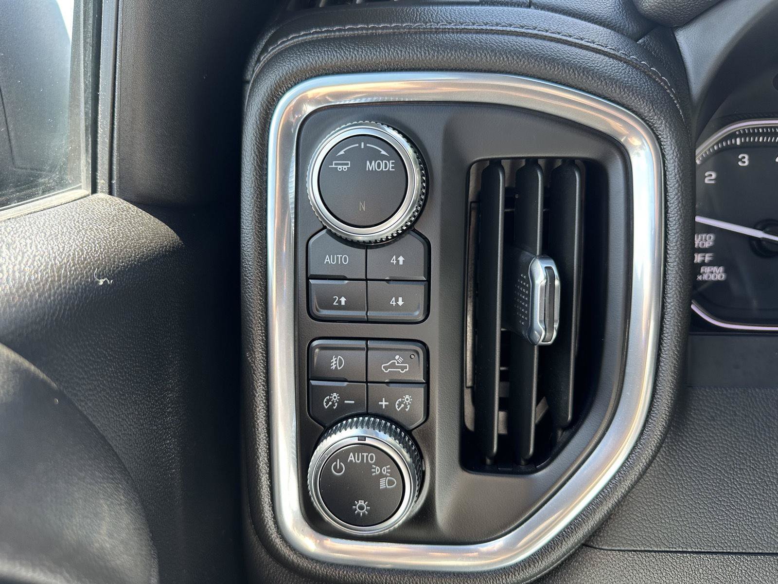 Used 2021 GMC Sierra 1500 Elevation AWD/4WD image 25