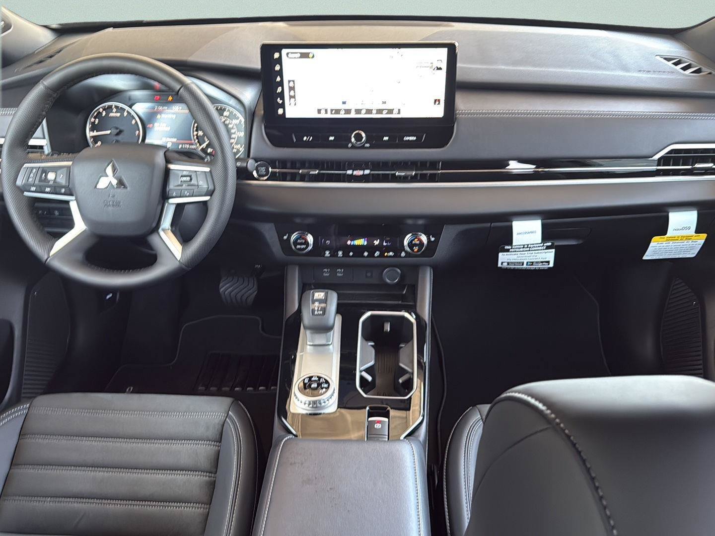 New 2026 Mitsubishi Outlander LE FWD image 21