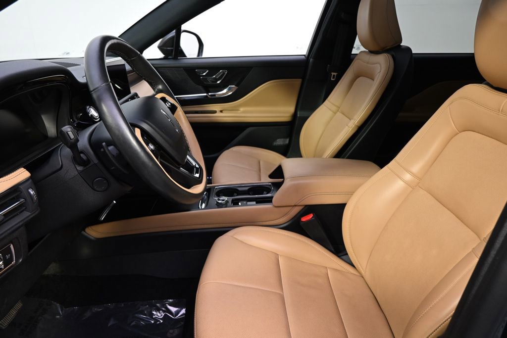 Certified 2022 Lincoln Corsair Reserve w/ Equipment Group 201A image 13