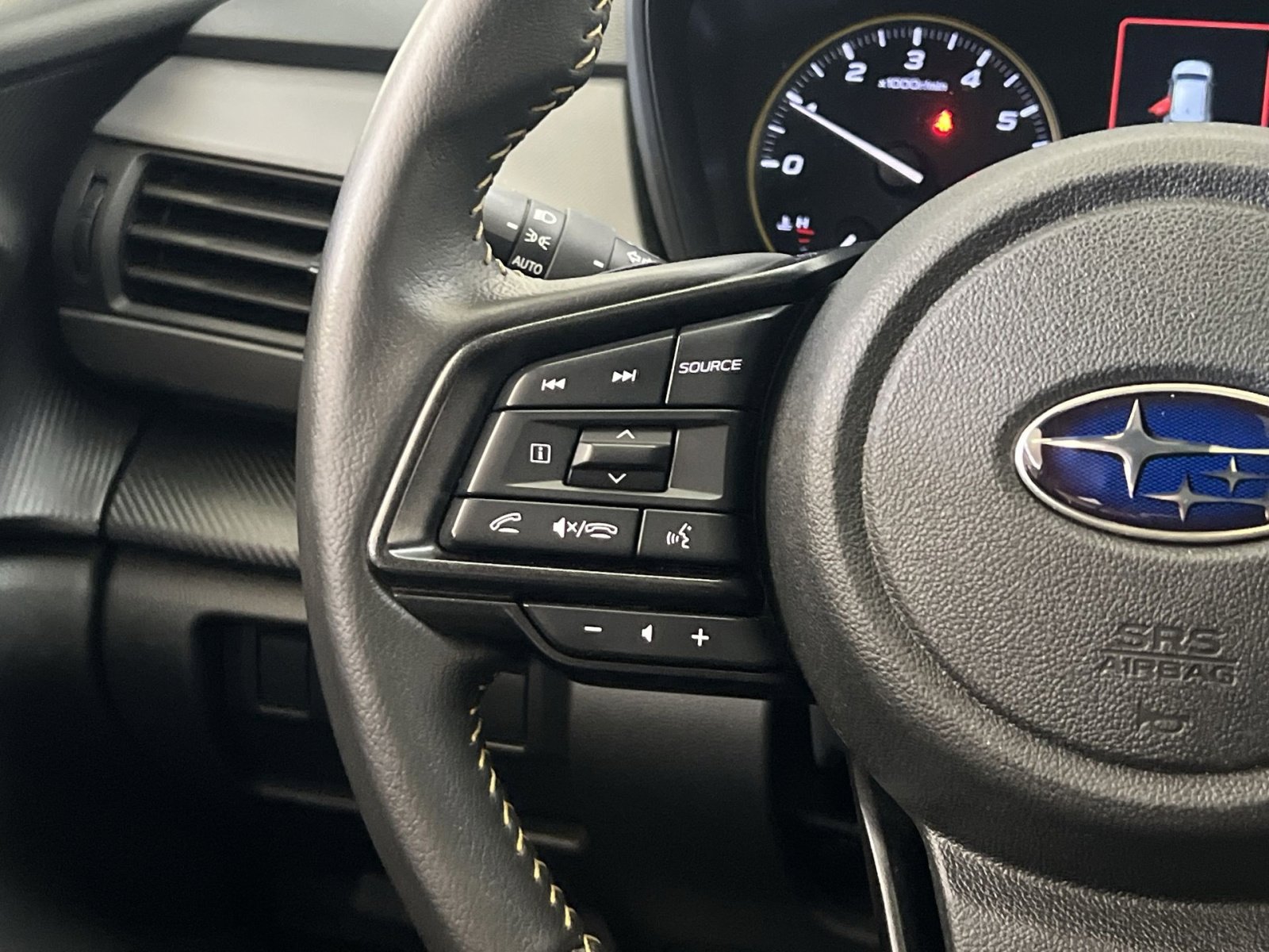 Used 2024 Subaru Crosstrek 2.5i Sport AWD/4WD image 32