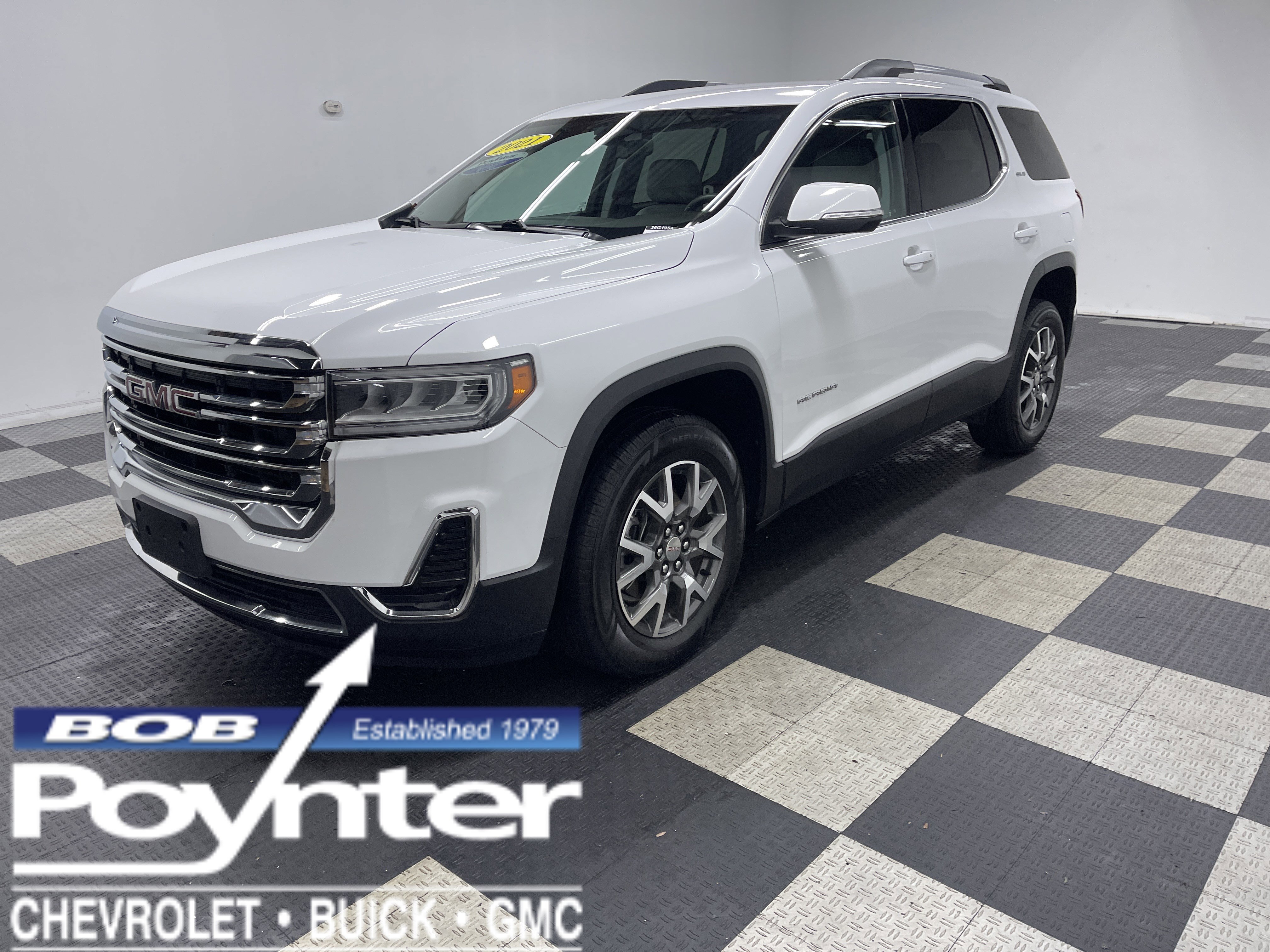 Used 2021 GMC Acadia SLE w/ Driver Convenience Package