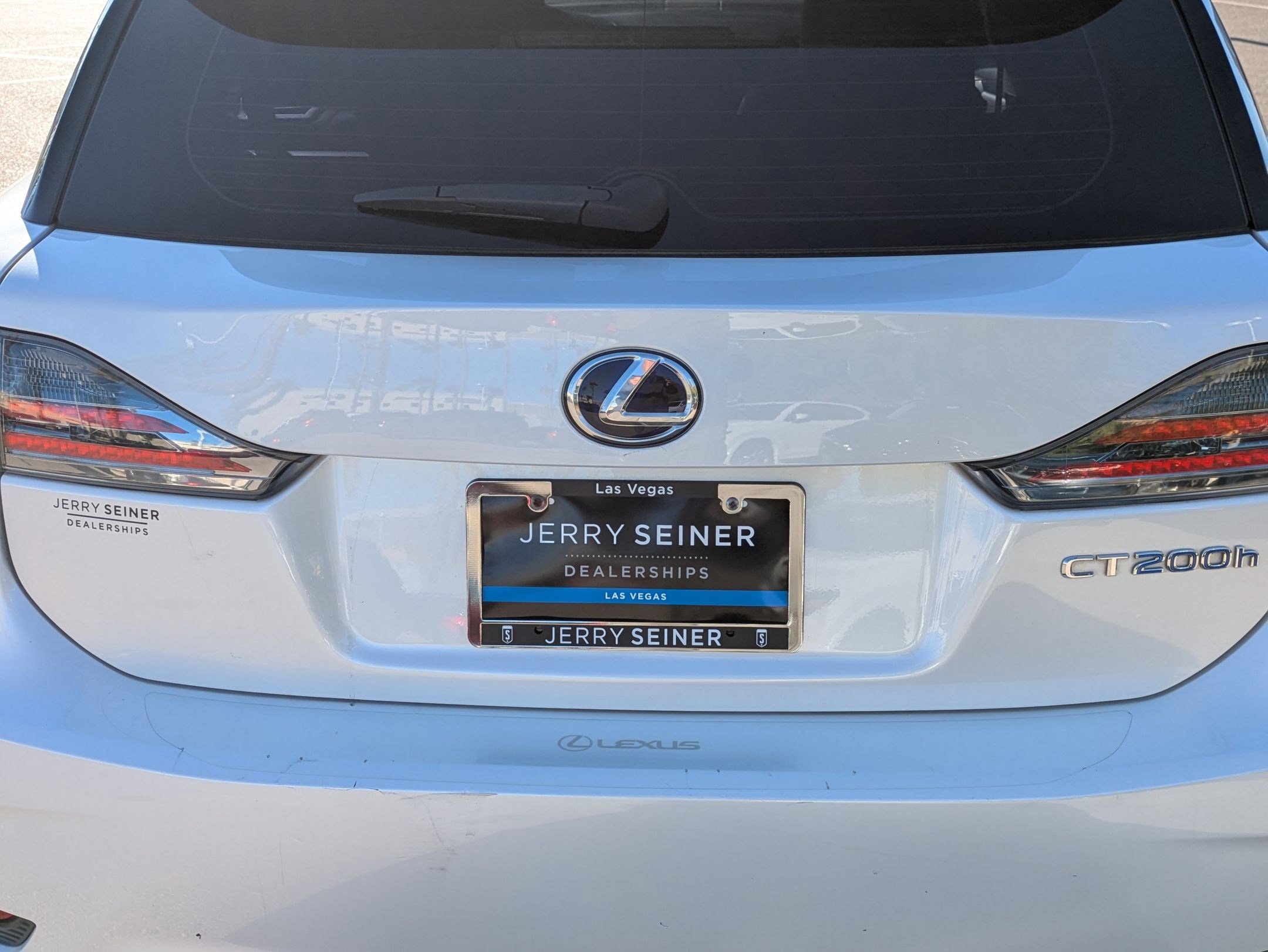 Used 2016 Lexus CT 200h image 13