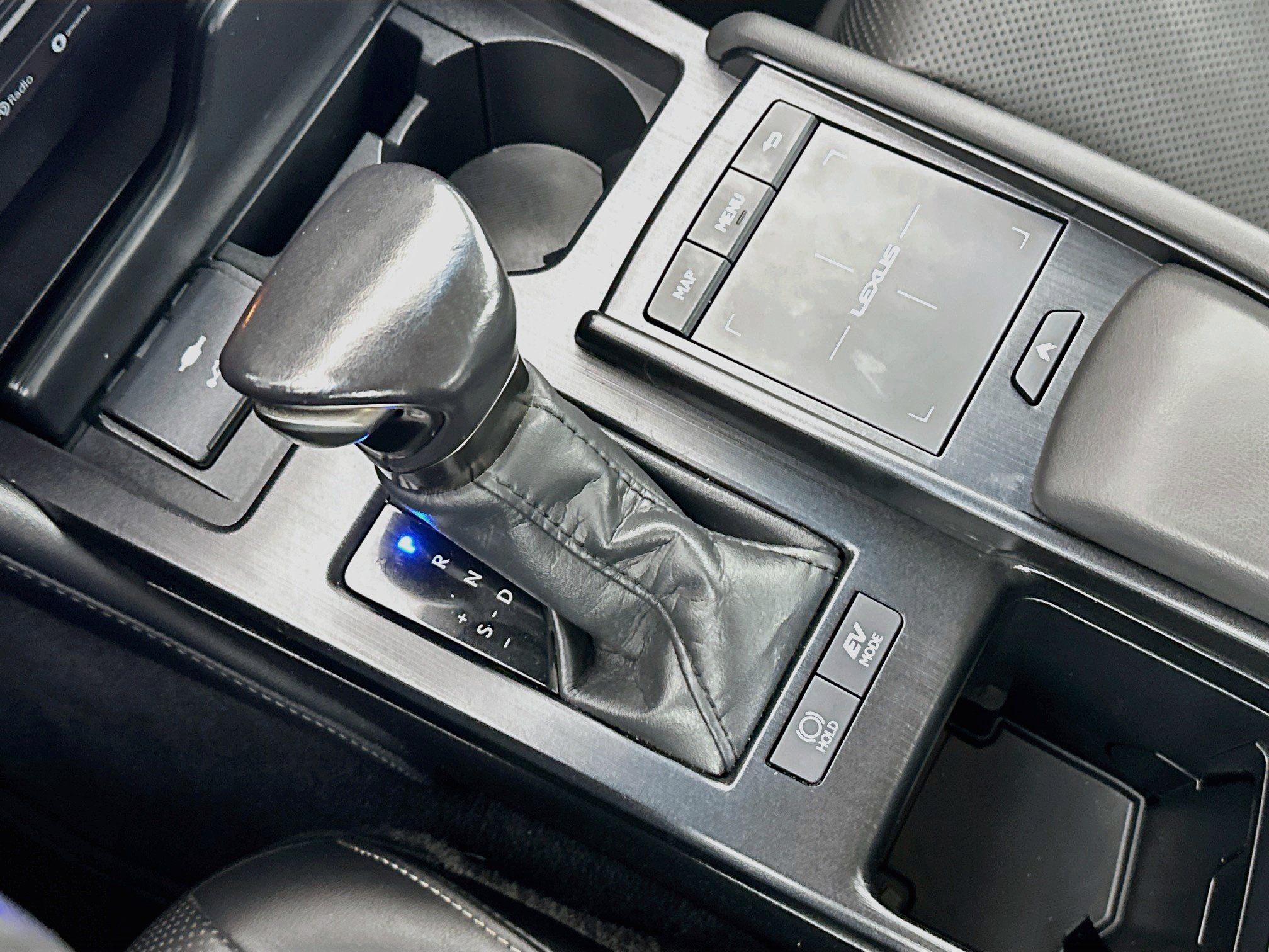 Used 2022 Lexus ES 300h w/ Premium Package FWD image 25