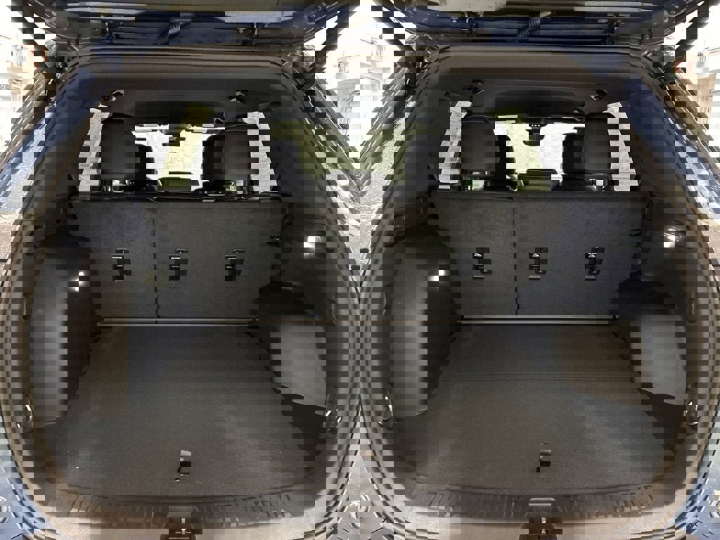 New 2026 Chevrolet Equinox LT w/ Convenience Package II image 32