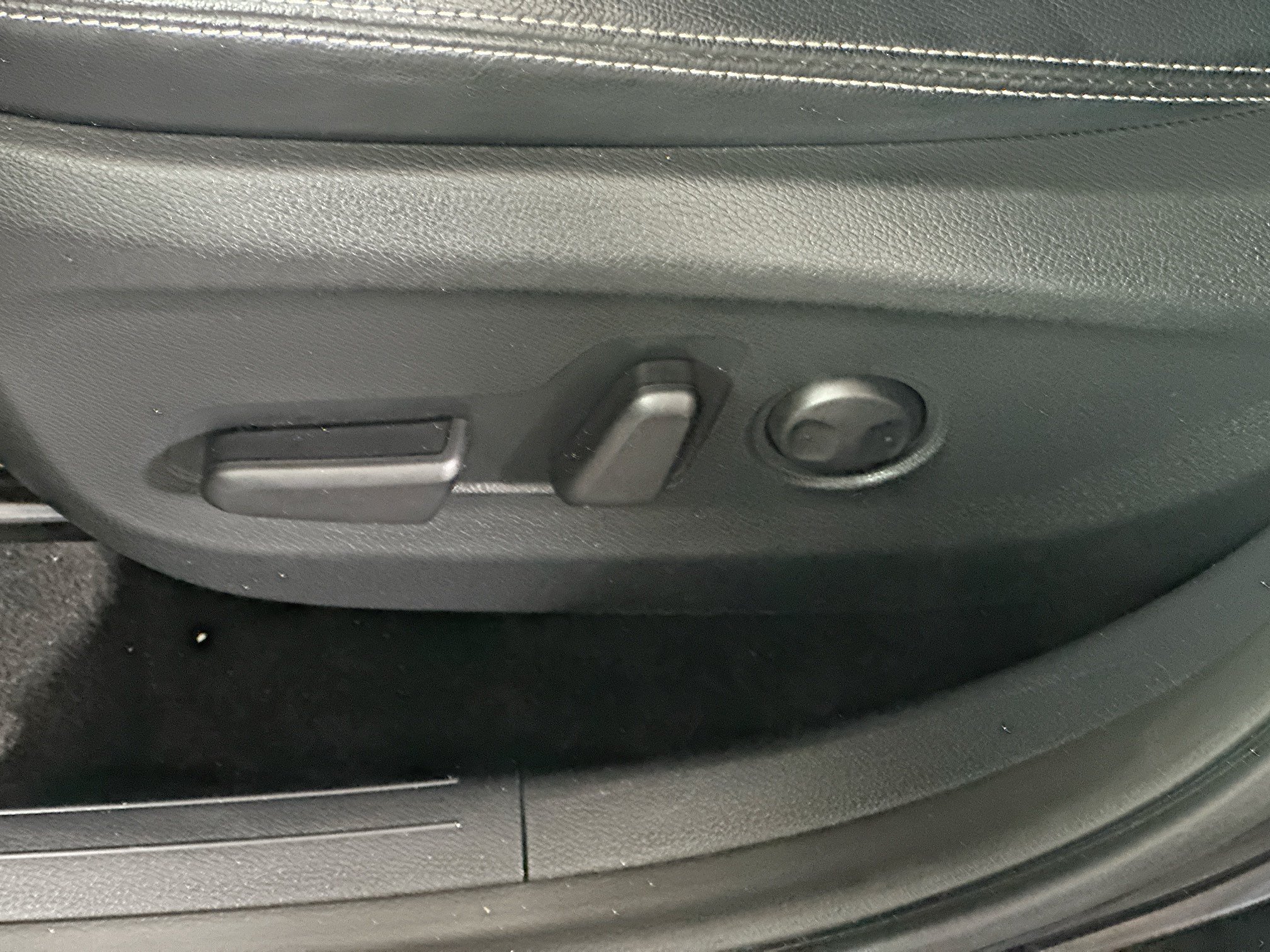 Used 2021 Kia Sportage EX FWD image 13