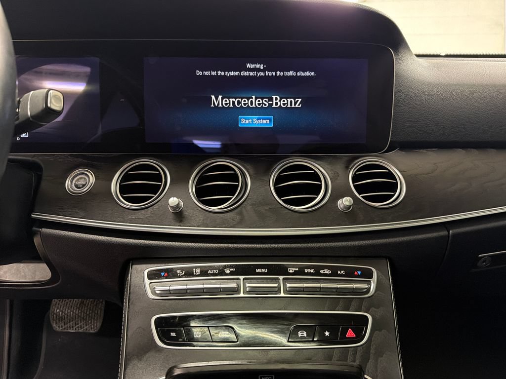Used 2022 Mercedes-Benz E 350 Sedan image 24