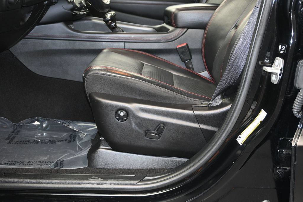 Used 2024 Dodge Durango GT RWD image 22