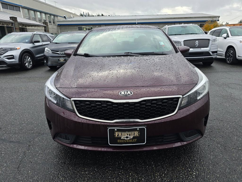 Used 2017 Kia Forte LX image 9