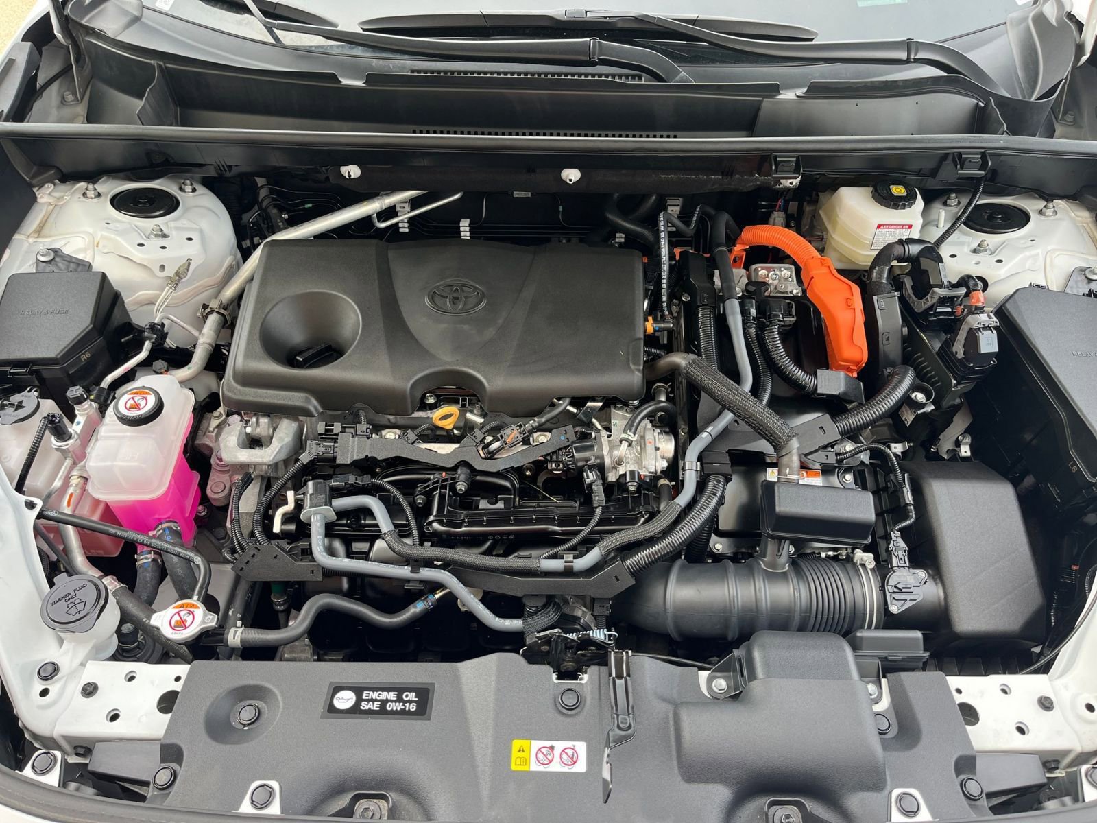 Used 2025 Toyota RAV4 LE image 29