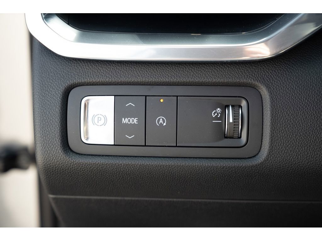 New 2026 GMC Acadia Elevation w/ Elevation Premium Package FWD image 30