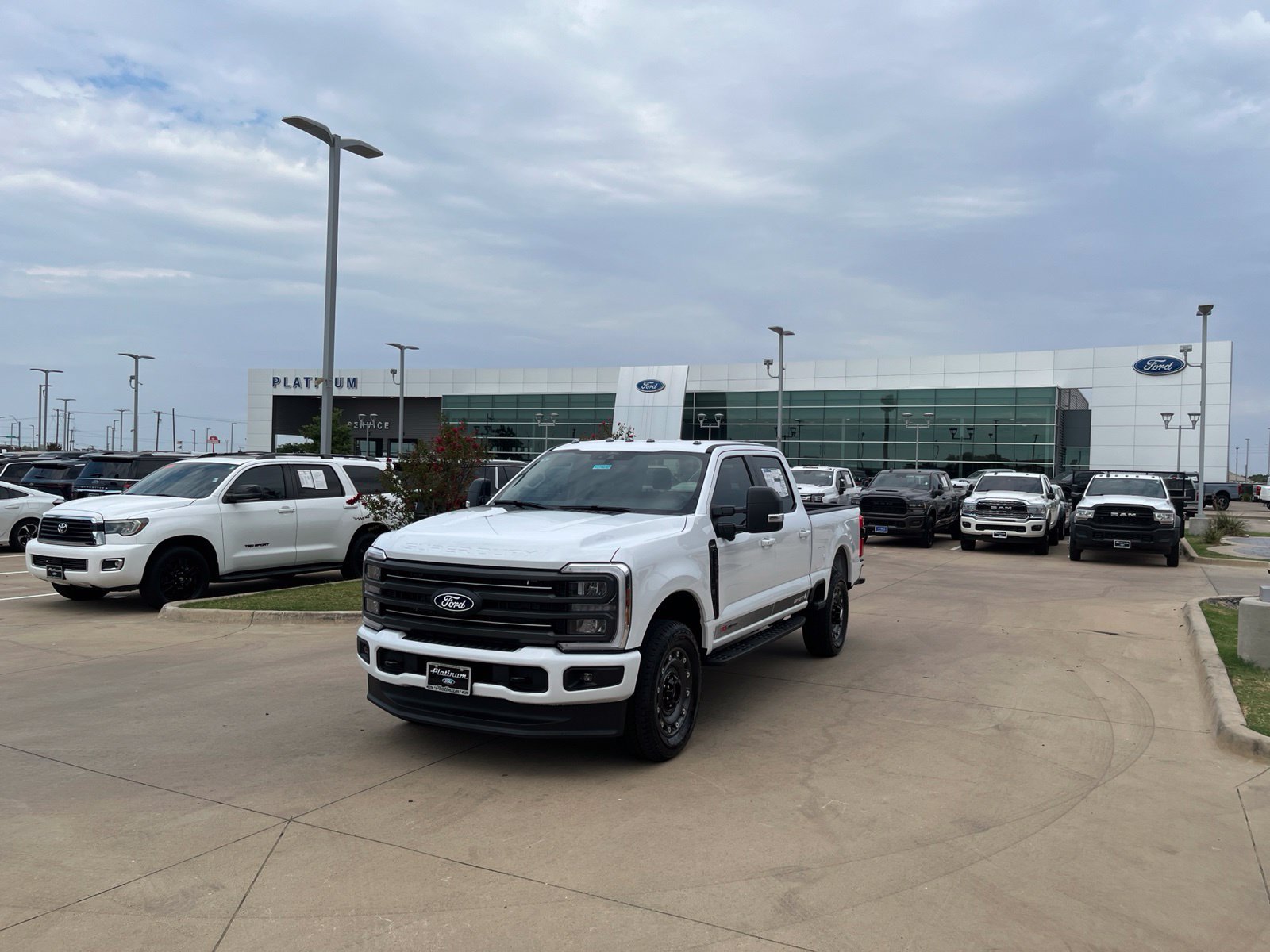 New 2027 Ford F250 XLT w/ XLT Premium Package AWD/4WD image 26
