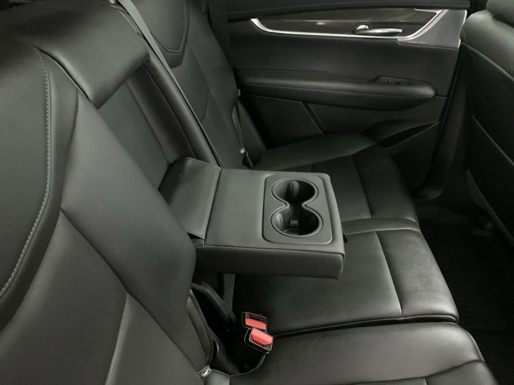 Used 2021 Cadillac XT5 Sportv AWD/4WD image 27
