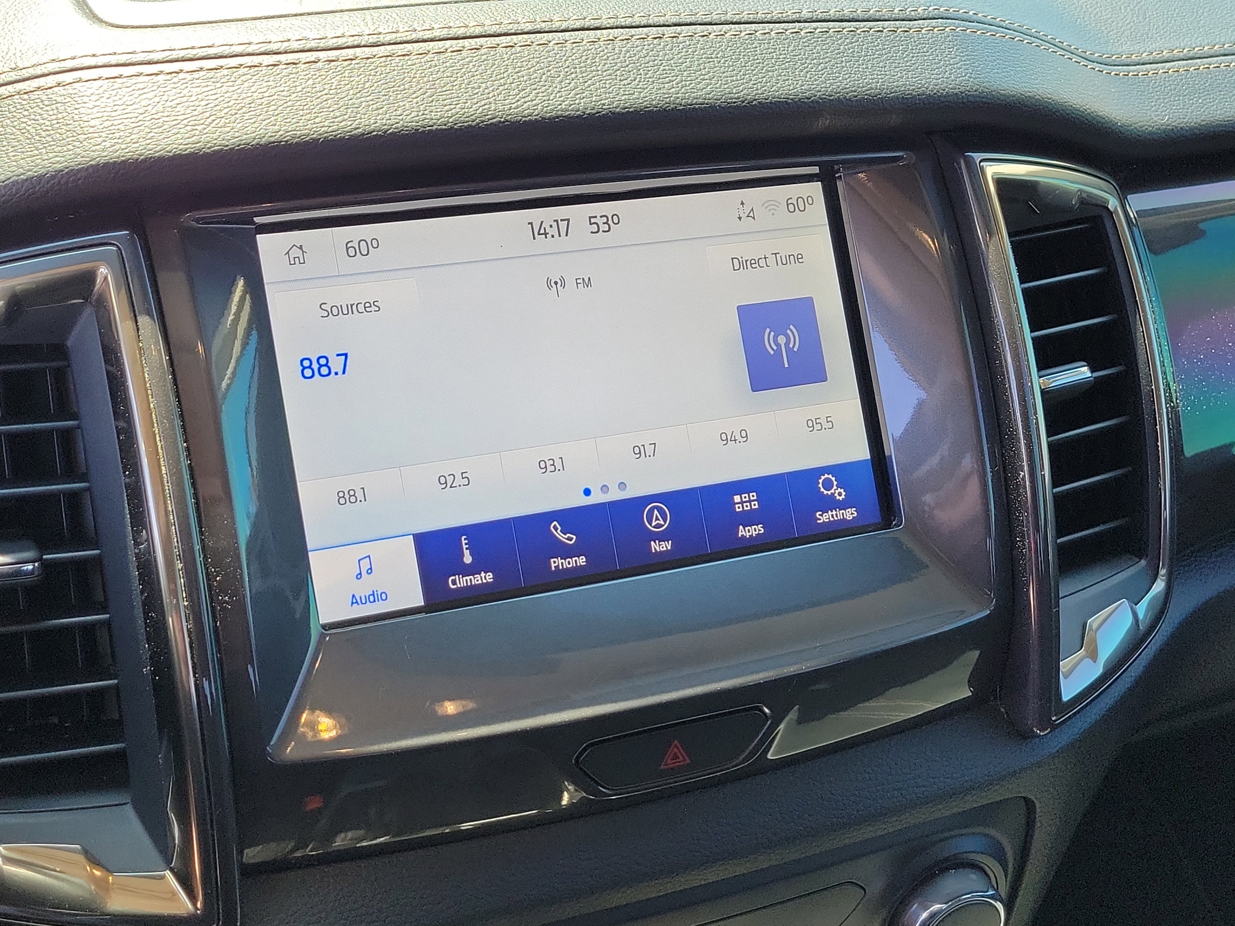 Used 2020 Ford Ranger Lariat w/ Equipment Group 501A Mid image 25