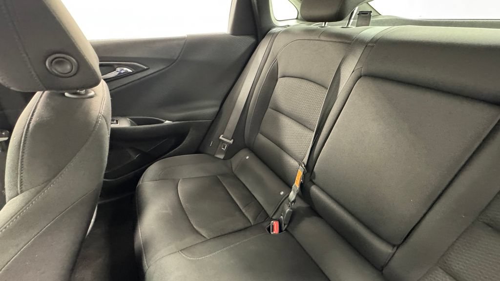 Used 2023 Chevrolet Malibu LT FWD image 14