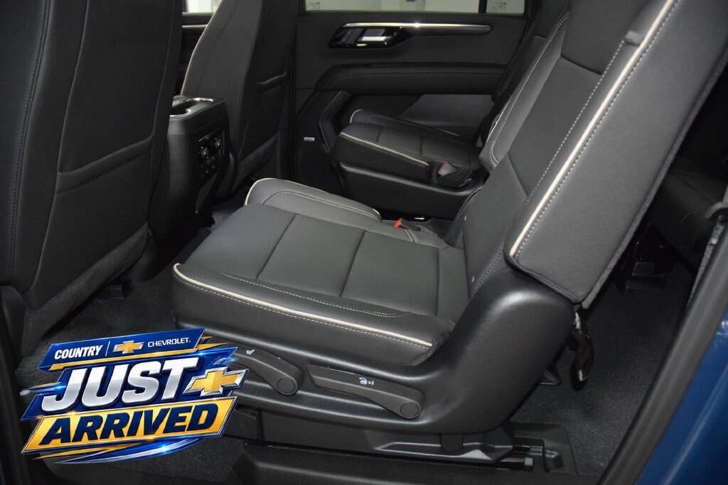 New 2026 Chevrolet Suburban Premier AWD/4WD image 43
