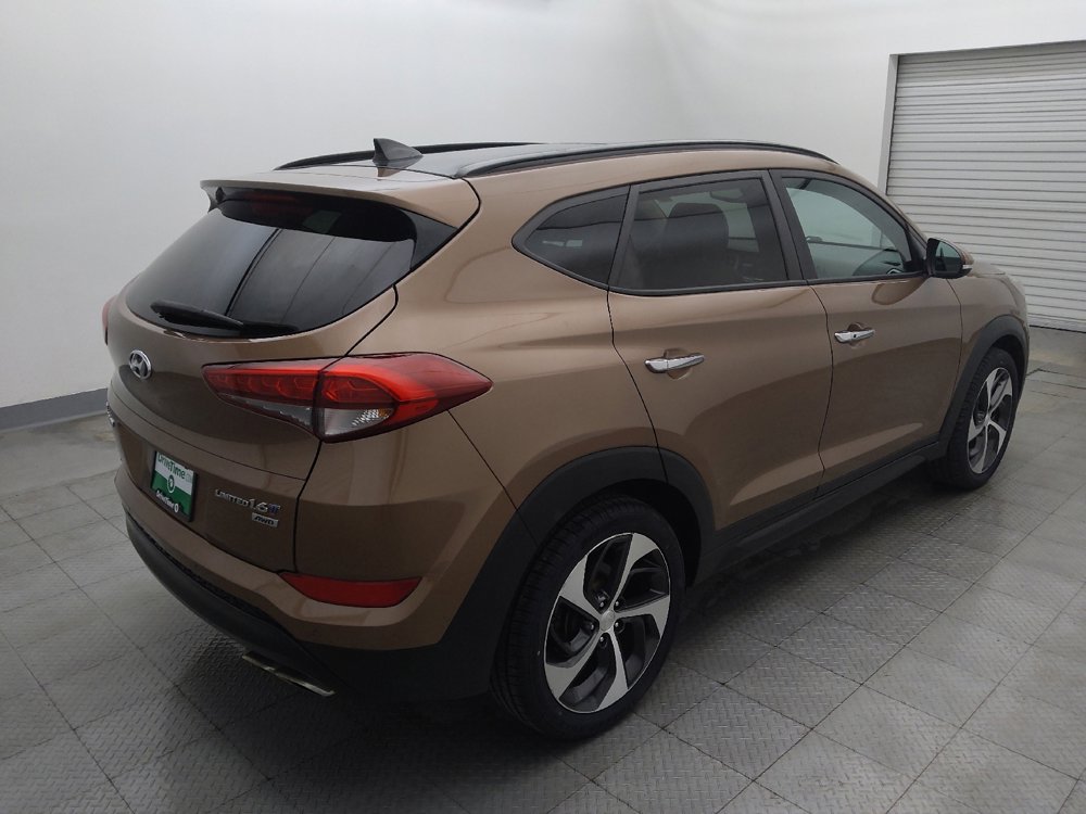 Used 2016 Hyundai Tucson Limited w/ Option Group 03 AWD/4WD image 9
