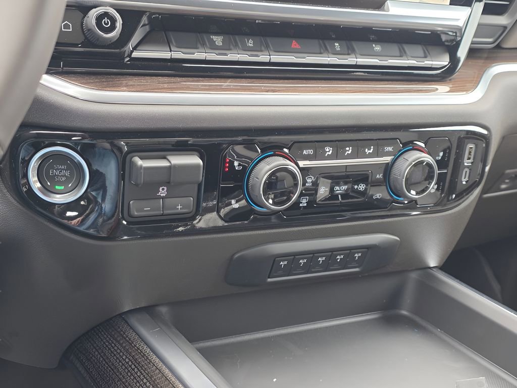 New 2026 Chevrolet Silverado 3500 LT w/ Convenience Package image 23