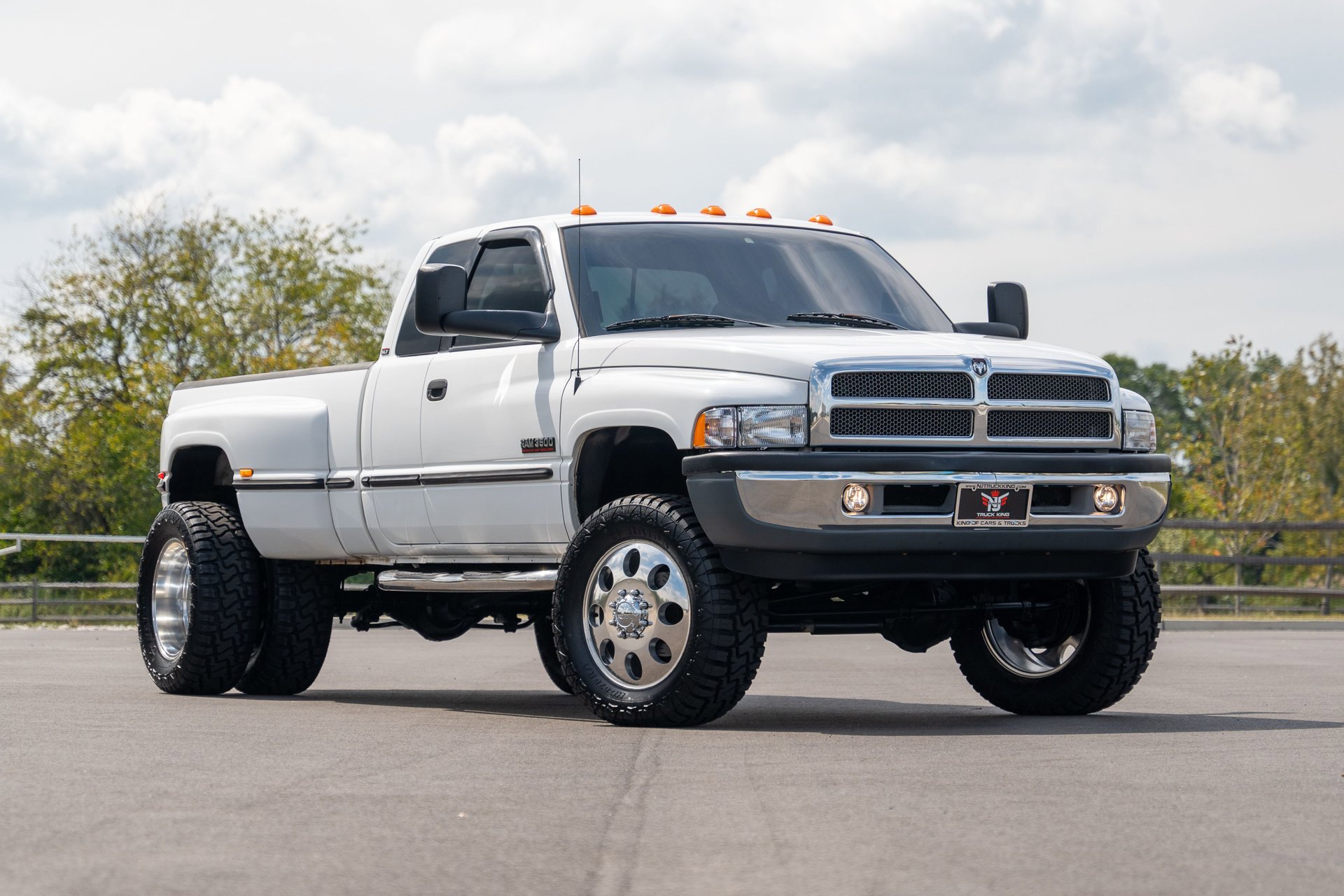Used 1999 Dodge Ram 3500 Truck 4x4 Quad Cab image 1