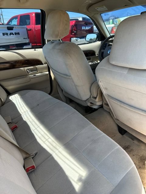 Used 2006 Mercury Grand Marquis GS RWD image 27