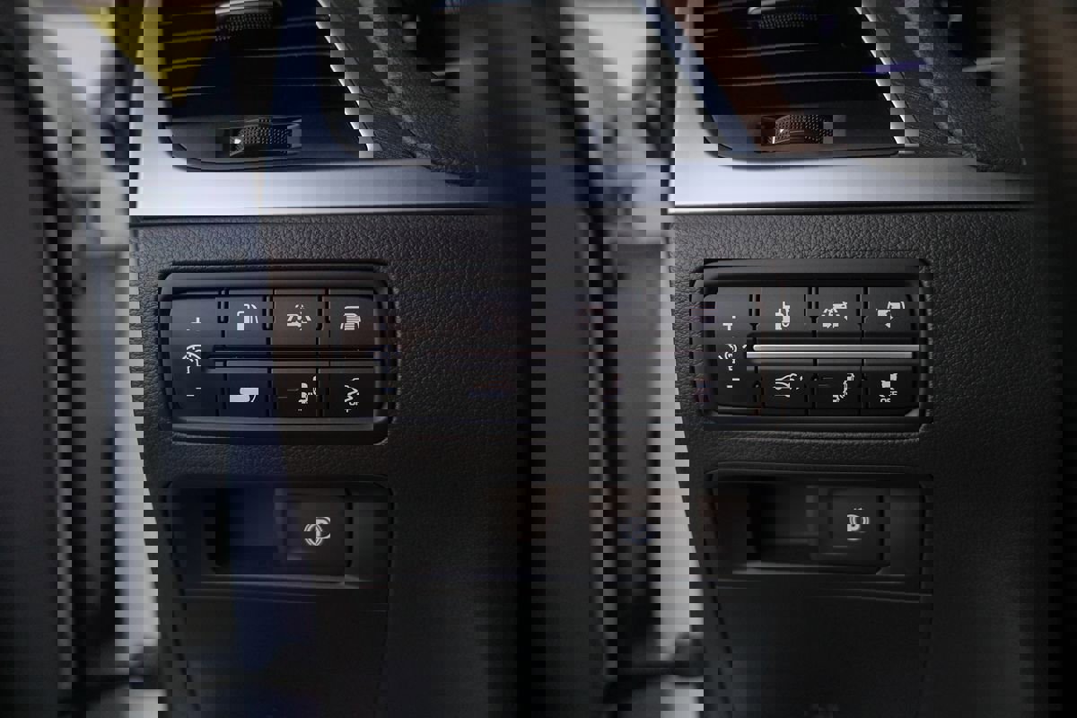 Used 2019 Genesis G80 5.0 Ultimate image 13