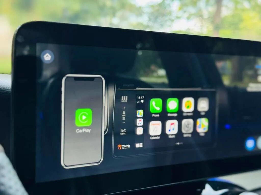 Used 2016 Mercedes-Benz C 300 4MATIC Sedan image 20