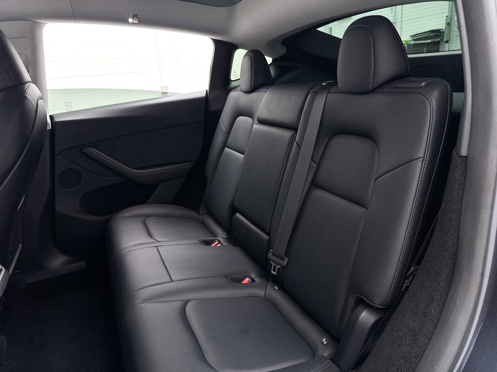 Used 2024 Tesla Model Y Performance image 33