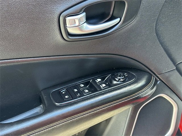 Certified 2020 Jeep Compass Latitude w/ Cold Weather Group image 16