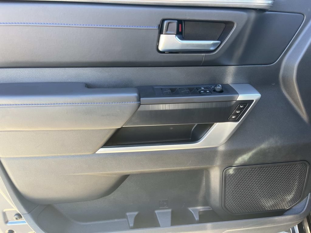 Used 2024 Toyota Sequoia Platinum AWD/4WD image 30