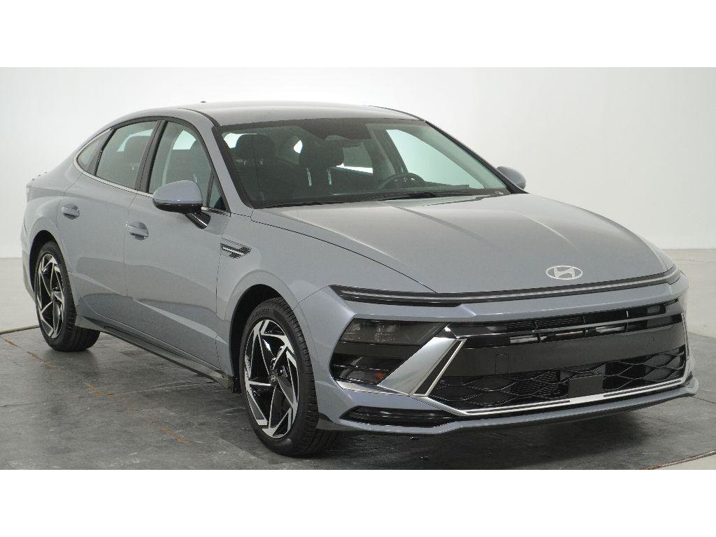 New 2026 Hyundai Sonata SEL AWD/4WD image 1