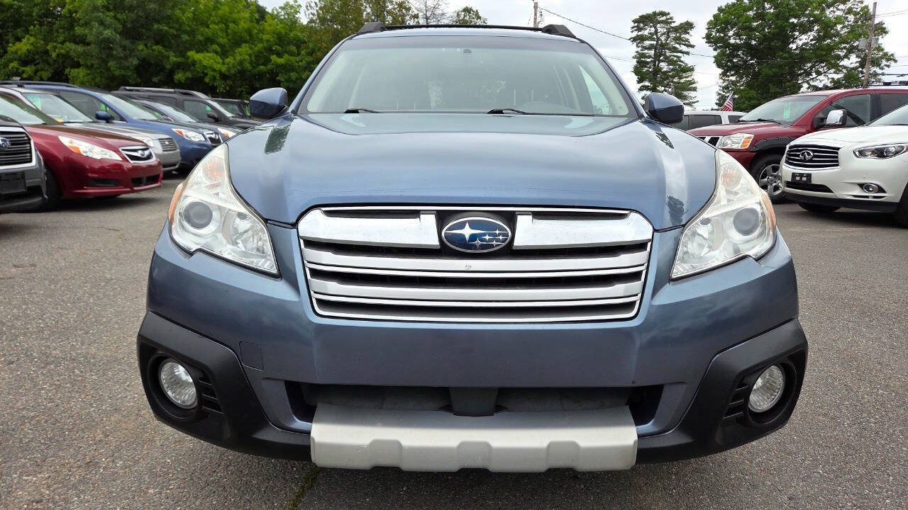 Used 2013 Subaru Outback 2.5i Limited w/ Moonroof Pkg AWD/4WD image 3