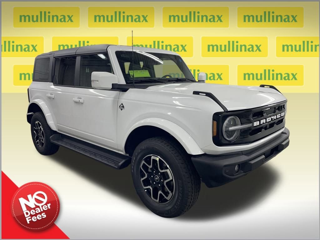 New 2025 Ford Bronco Outer Banks image 1