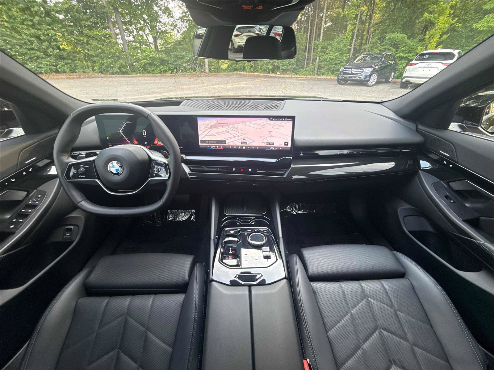 Used 2024 BMW 530i w/ Premium Package RWD image 13