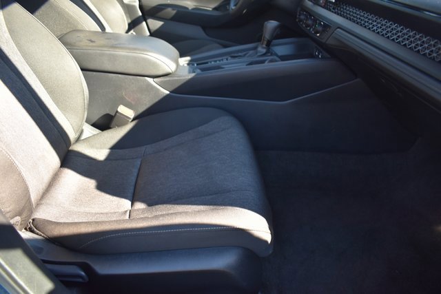 Used 2023 Honda Accord EX image 8