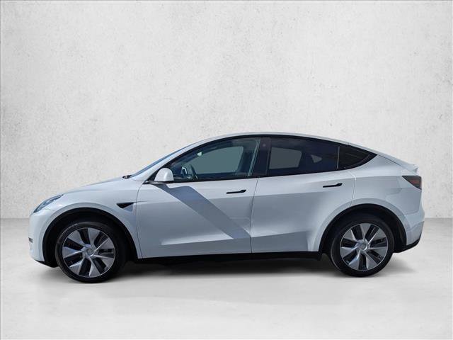 Used 2021 Tesla Model Y Long Range image 9