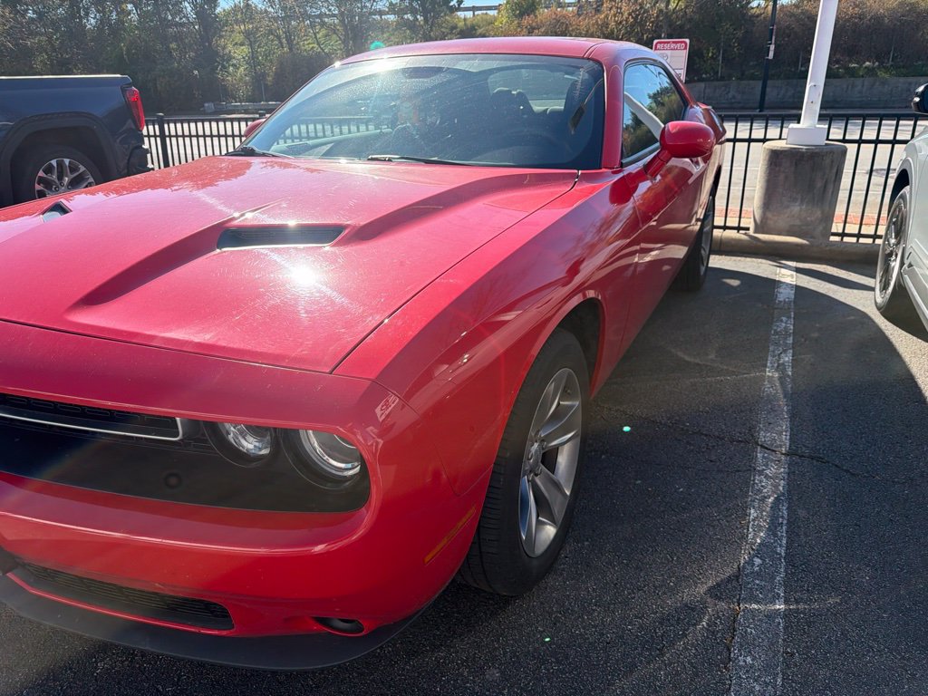 Used 2019 Dodge Challenger SXT