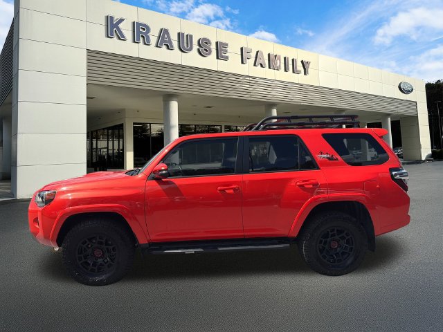 Used 2024 Toyota 4Runner TRD Off-Road Premium w/ Moonroof Package AWD/4WD image 4
