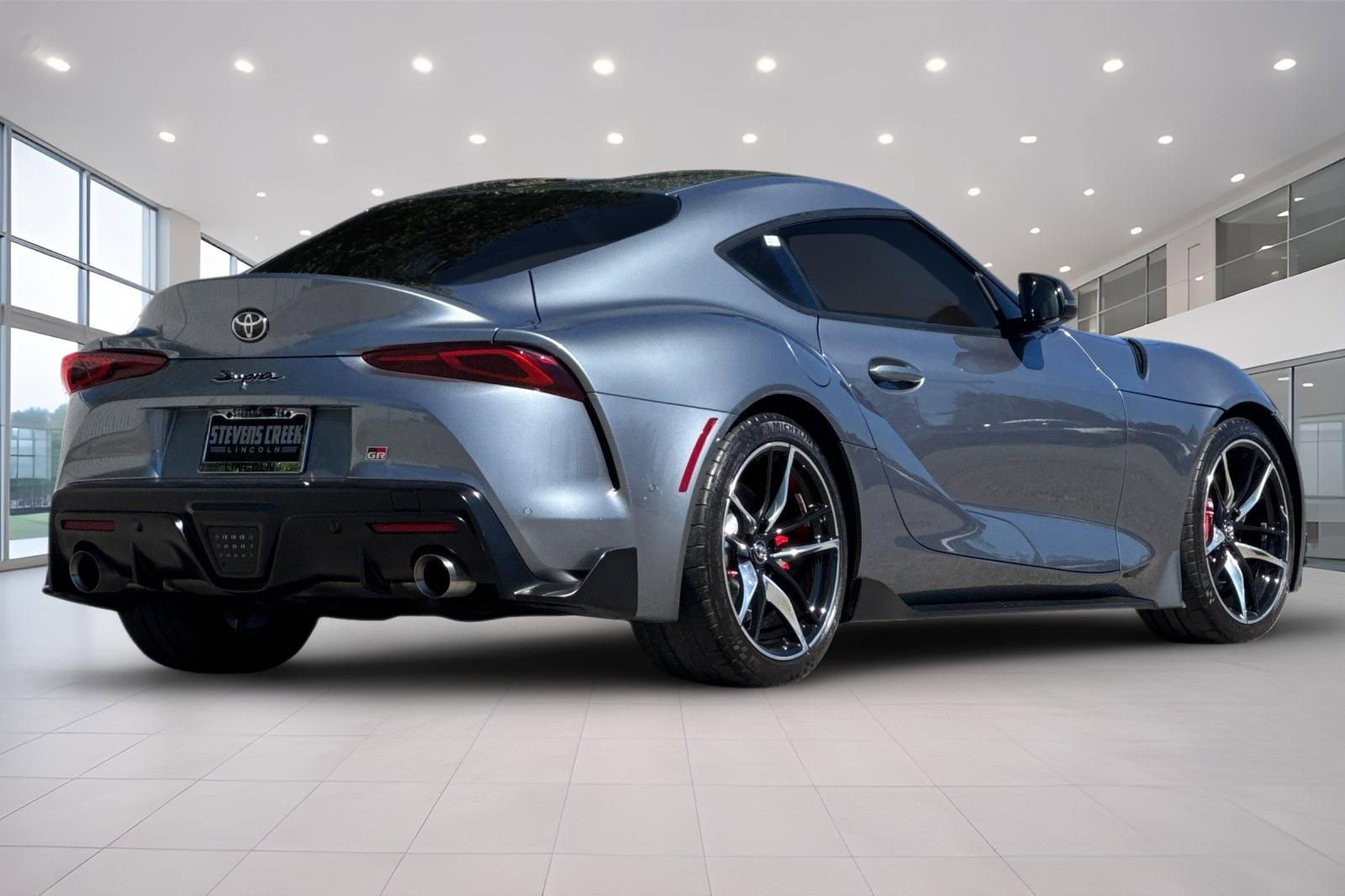 Used 2021 Toyota Supra Premium w/ Driver Assist Package image 4