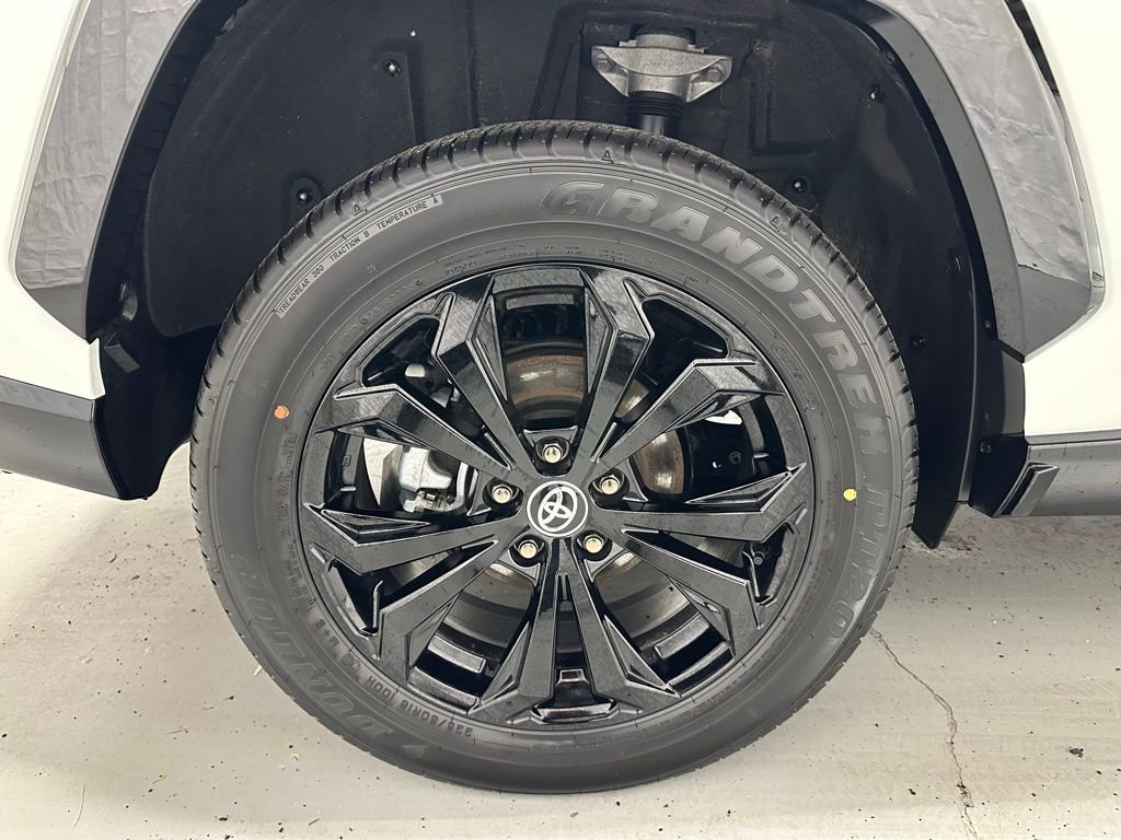 Used 2025 Toyota RAV4 XSE w/ Weather Package image 64