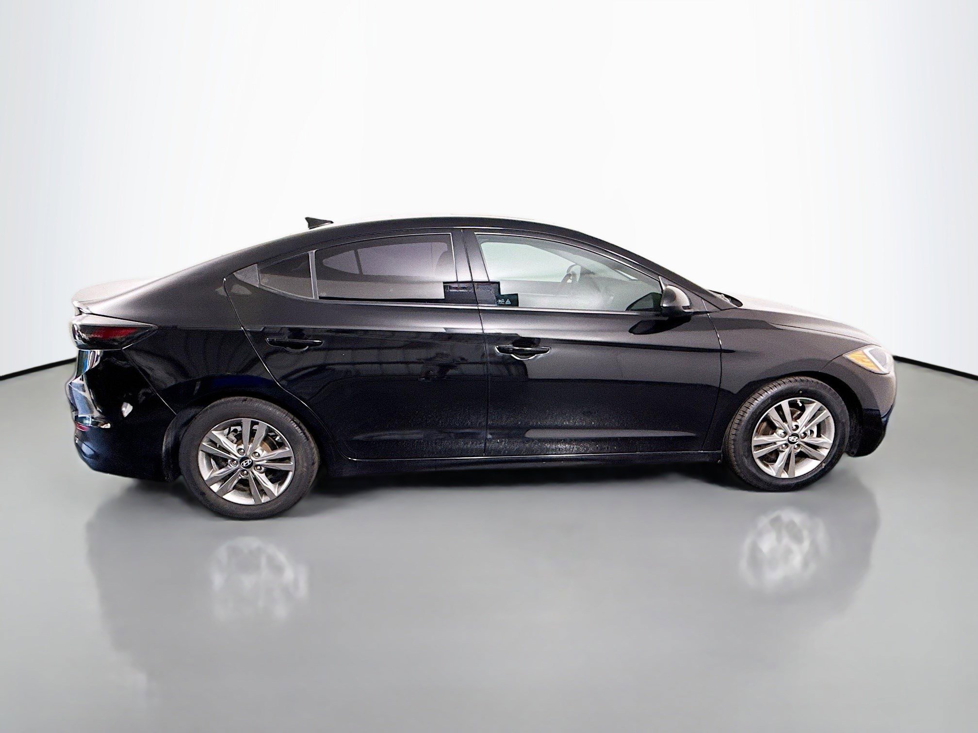 Used 2018 Hyundai Elantra Value Edition image 11