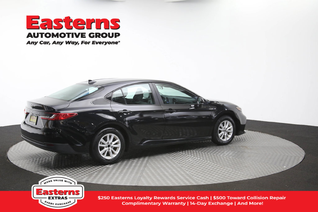 Used 2026 Toyota Camry LE FWD image 44