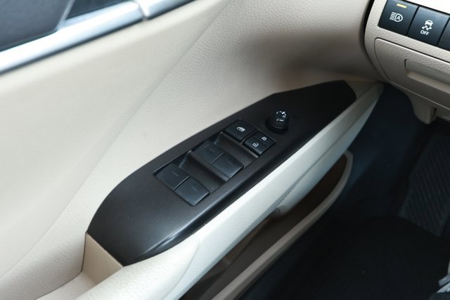 Used 2024 Toyota Camry LE FWD image 20