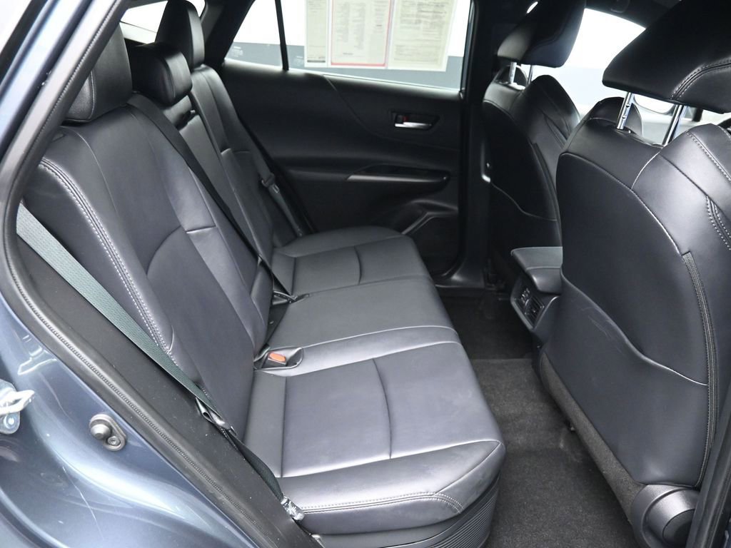 Certified 2023 Toyota Venza XLE AWD/4WD image 24