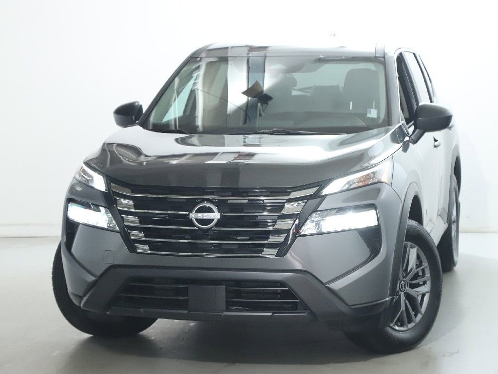 Certified 2026 Nissan Rogue S image 3