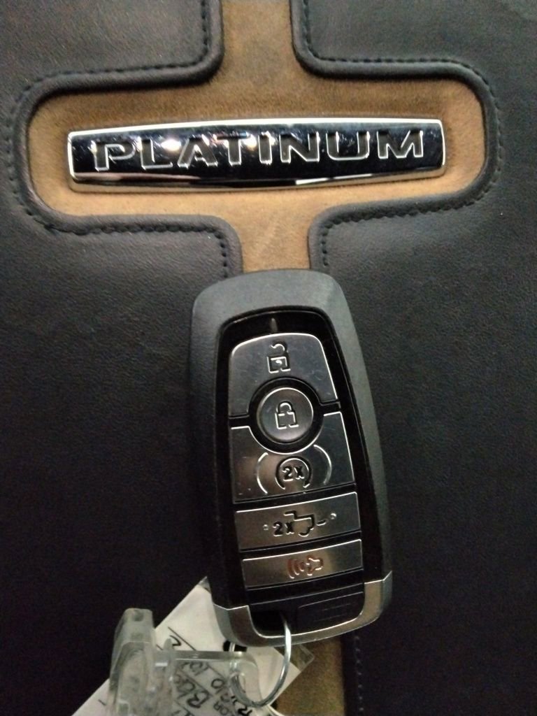 Used 2021 Ford F150 Platinum w/ FX4 Off-Road Package image 51