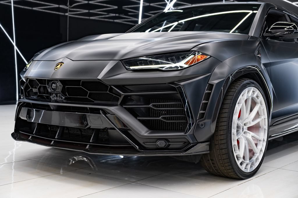 Used 2021 Lamborghini Urus AWD/4WD image 4